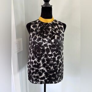 Robert Rodriquez size 4 sleeveless black and white silk blouse with bow